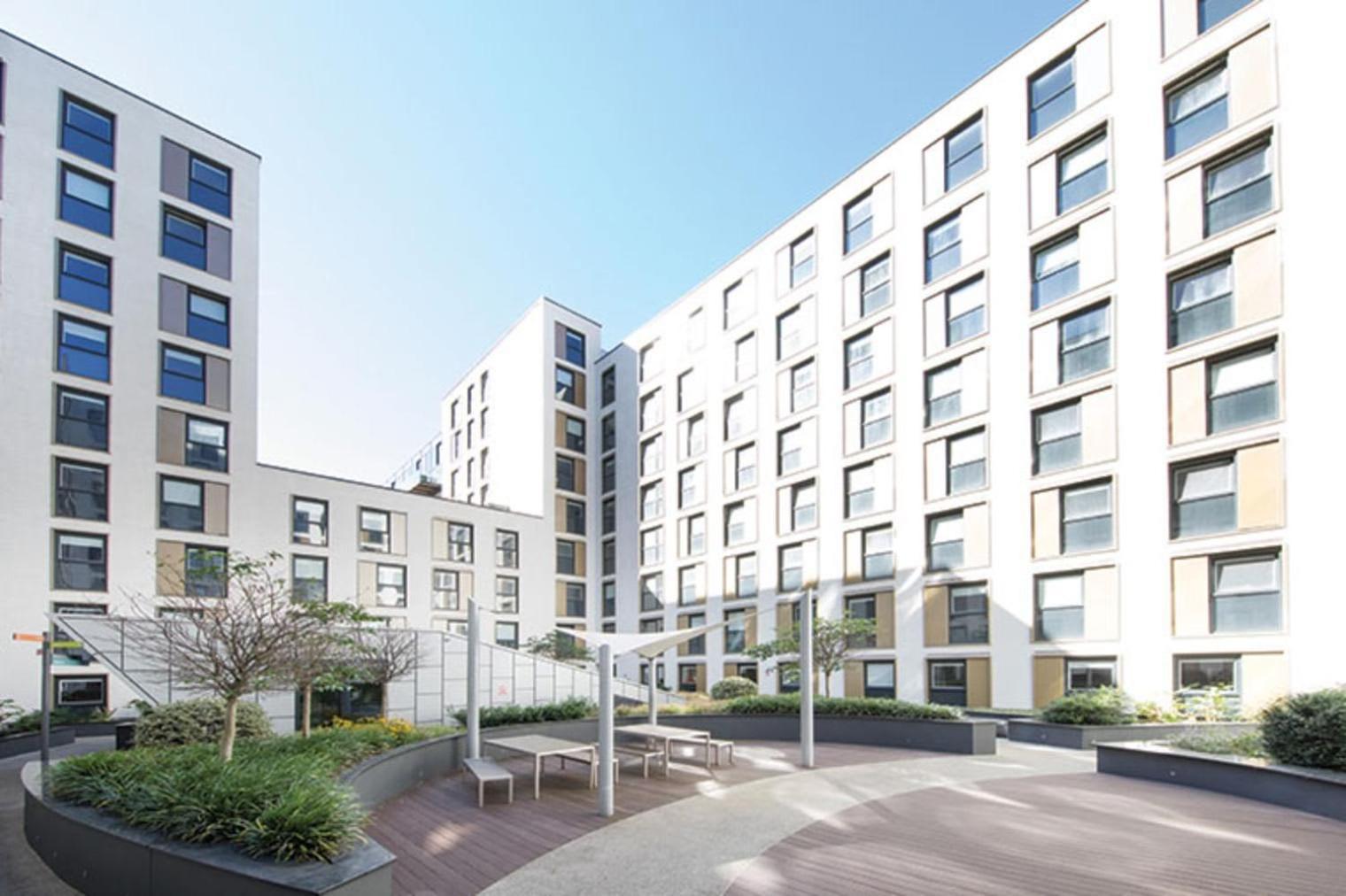 Apartment For Students Only Cozy Spaces In Drapery Place London